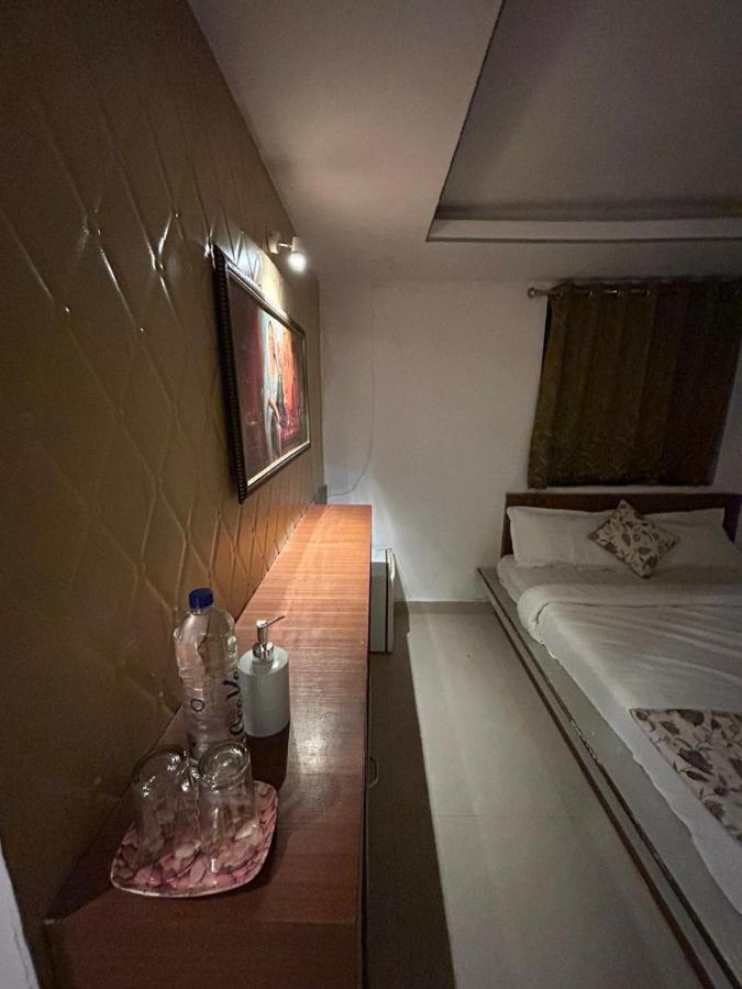 The Peach Tree Rooms เมาท์อาบู ภายนอก รูปภาพ